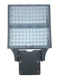 Maszt elewacyjny do lampy modułowej 50W Maszt elewacyjny do lampy modułowej 50W