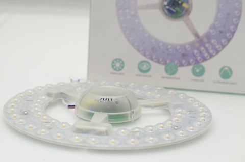 Wkład do plafonu LED 15W zmienna barwa światła Wkład do plafonu LED 15W zmienna barwa światła